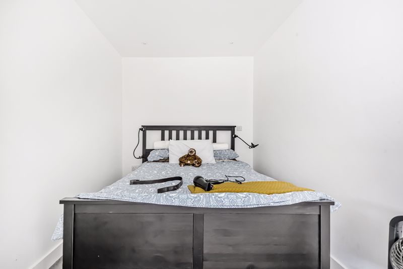 Bedroom- click for photo gallery